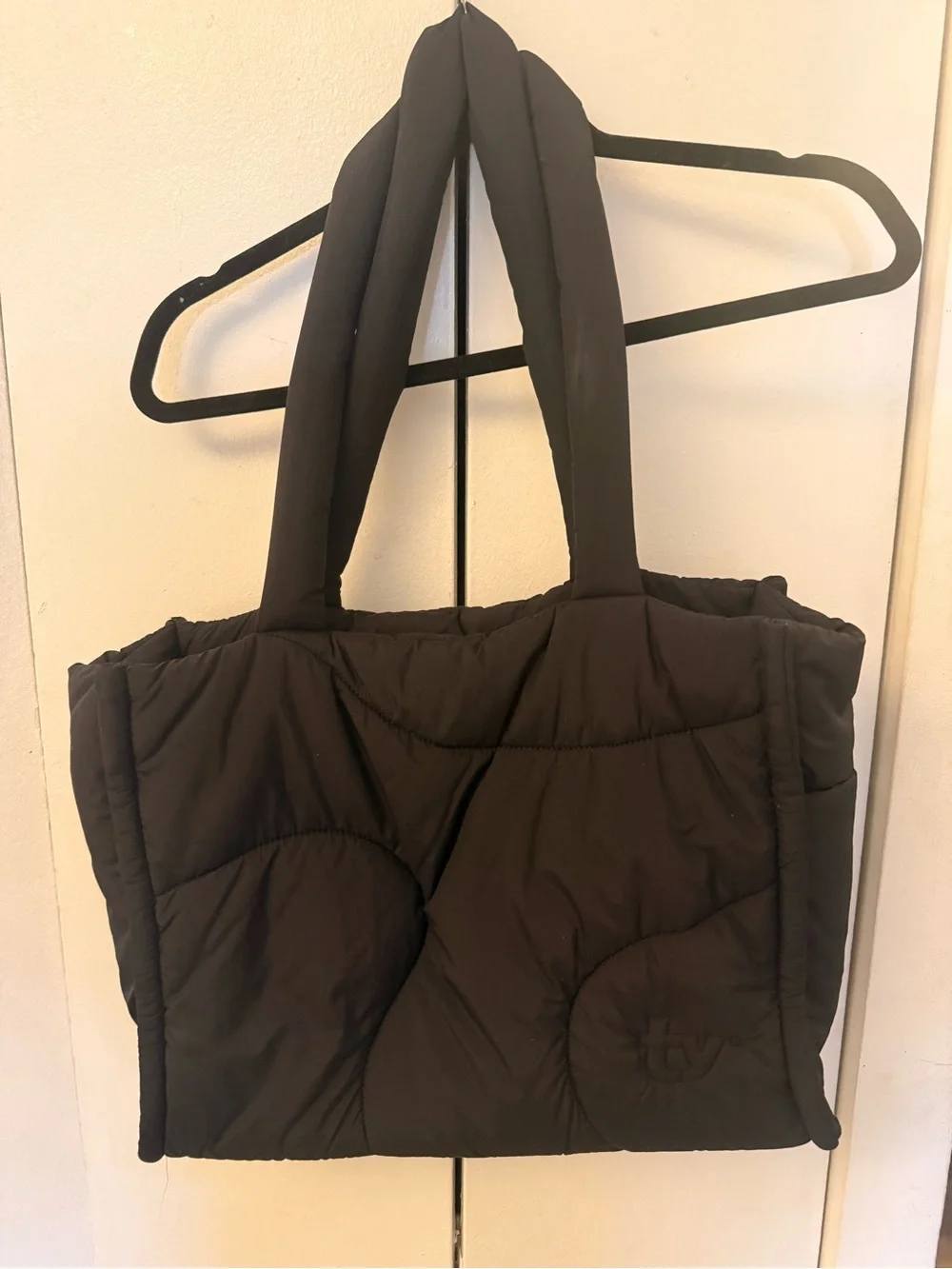 Thirtyyears Drift Tote in Black